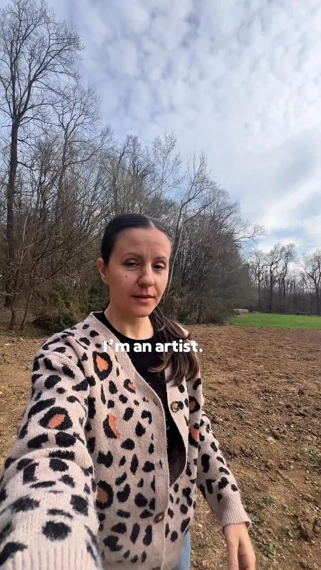 Omg, če to ni nekaj najboljšega kar lahko te dni pripraviš za kosilo! 😋 

Regrat nabran pred hišo in pripravljen na solato. Potem pa čez posipan kuhan fižol in jajce ter pa ajdovi njoki, popečeni na domači slanini. #heaven 🥰

Pa ti - nabiraš in ješ regrat?

#regrat #kosilo #recept